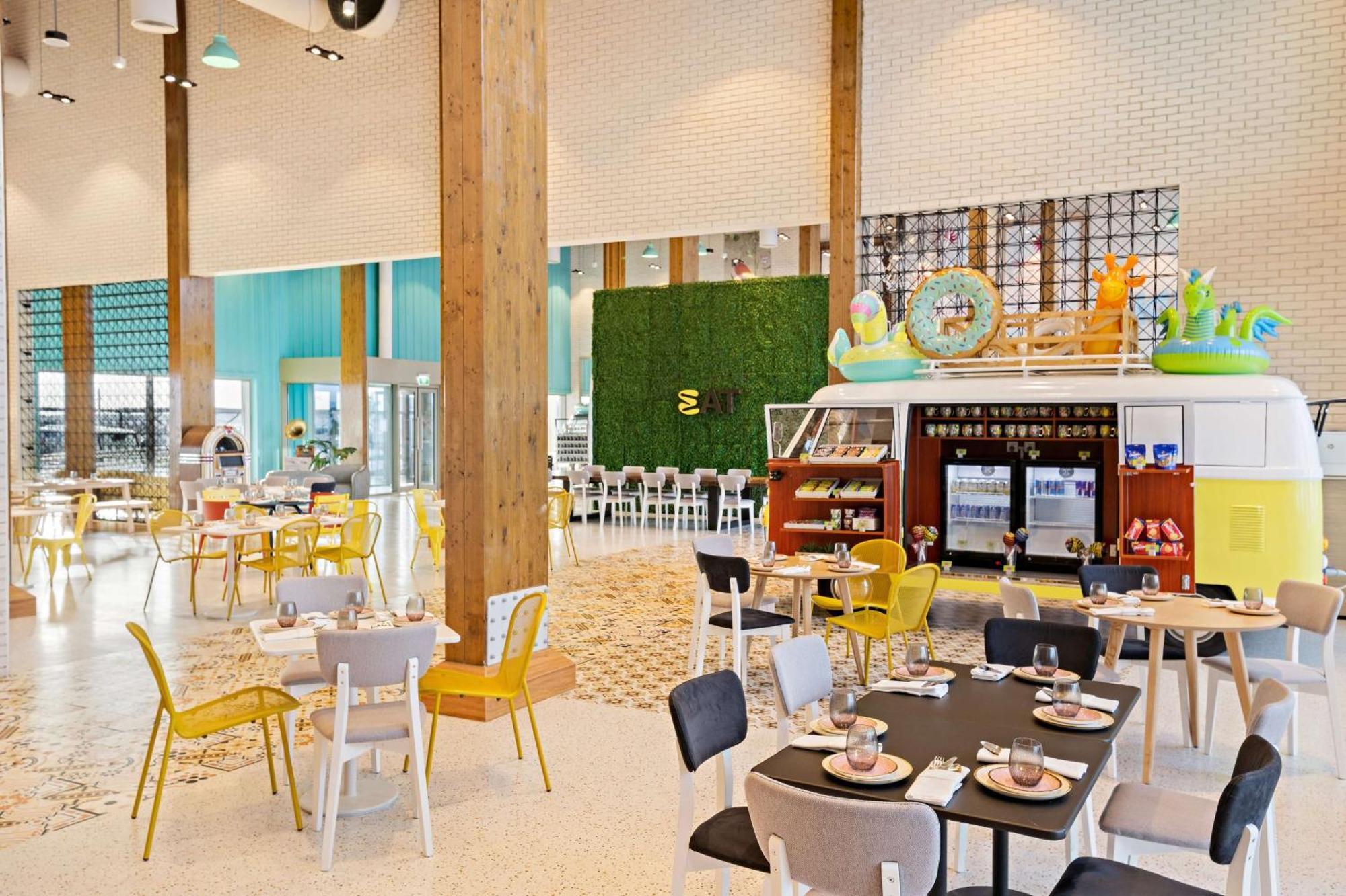 Fuwairit Kite Beach, Tapestry Collection By Hilton Fuwayrit Buitenkant foto